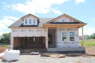 2943 Sharpstone Drive, Columbia, TN 38401