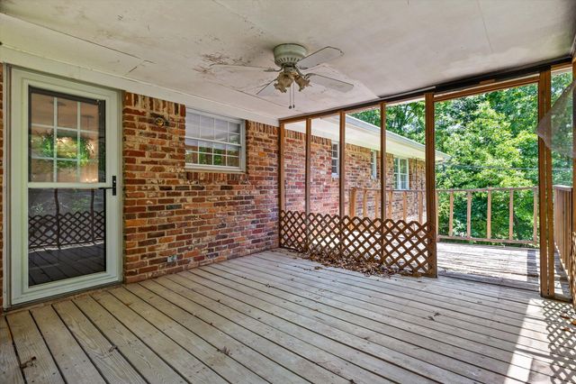 8611 Clearwood Road, Chattanooga, TN 37421