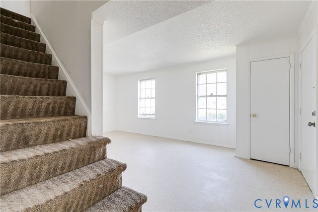 401 Adamson St, Henrico, VA 23075