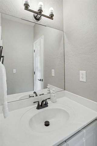 26655 Duck Pond Lane, Claremore, OK 74019