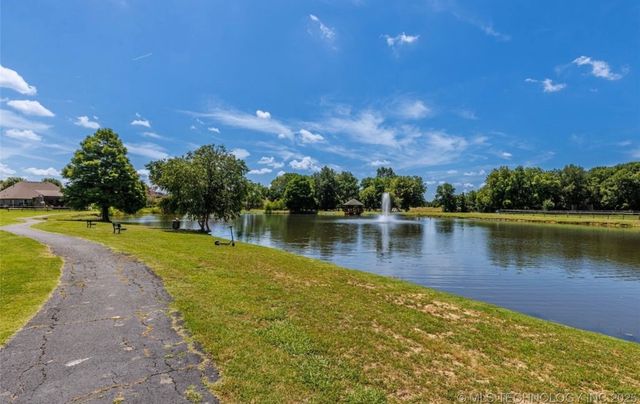 26655 Duck Pond Lane, Claremore, OK 74019