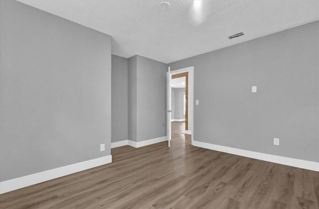3206 N 29TH STREET, Tampa, FL 33605
