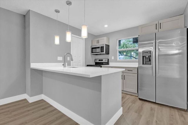 3206 N 29TH STREET, Tampa, FL 33605