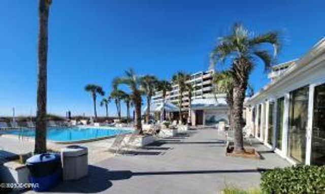 7205 Thomas Drive E706, Panama City Beach, FL 32408