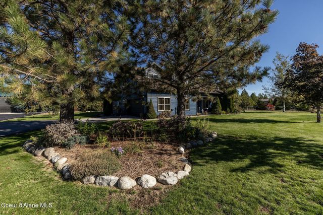 30259 N Sienna Loop, Athol, ID 83801