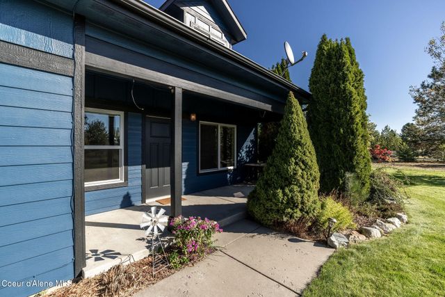 30259 N Sienna Loop, Athol, ID 83801