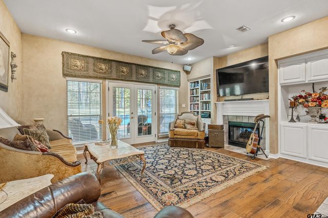 18050 Deer Trail, Flint, TX 75762