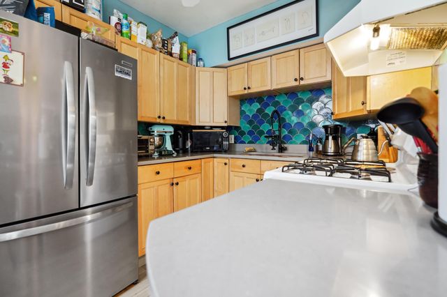 1618 6th Street NE, Minneapolis, MN 55413