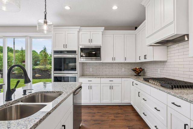 14905 142nd Avenue N, Dayton, MN 55327