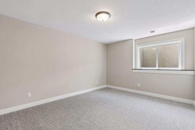 14905 142nd Avenue N, Dayton, MN 55327