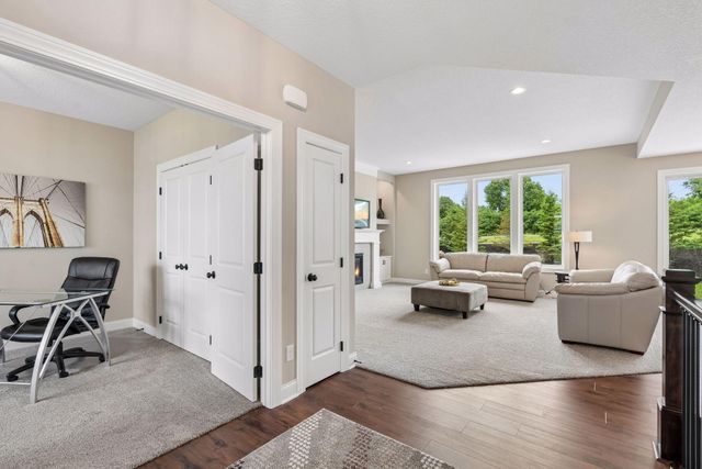 14905 142nd Avenue N, Dayton, MN 55327