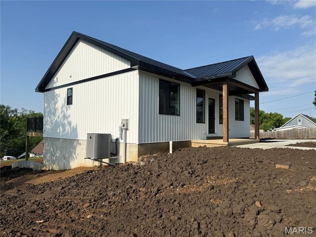 707 Hayward Street, Hannibal, MO 63401