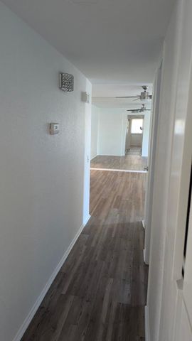 425 Bradshaw Lane 63, Palm Springs, CA 92262