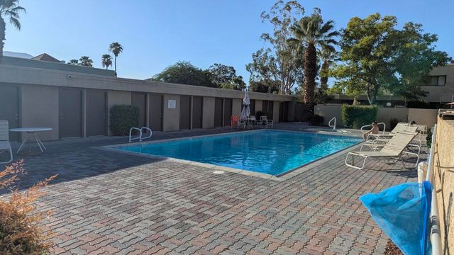 425 Bradshaw Lane 63, Palm Springs, CA 92262