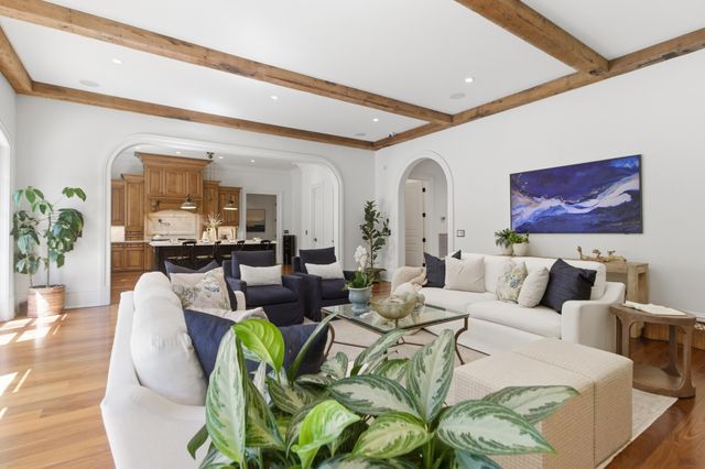 783 Olde Central Way, Mount Pleasant, SC 29464