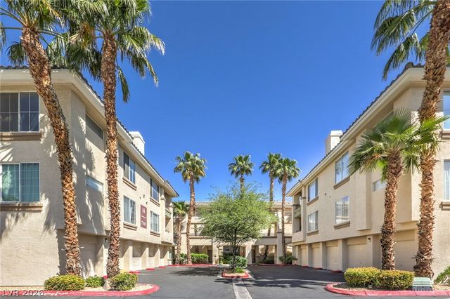 7163 South Durango Drive 102, Las Vegas, NV 89113