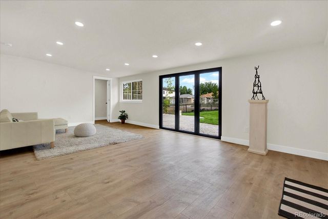 1840 S Saint Paul Street, Denver, CO 80210