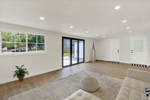 1840 S Saint Paul Street, Denver, CO 80210