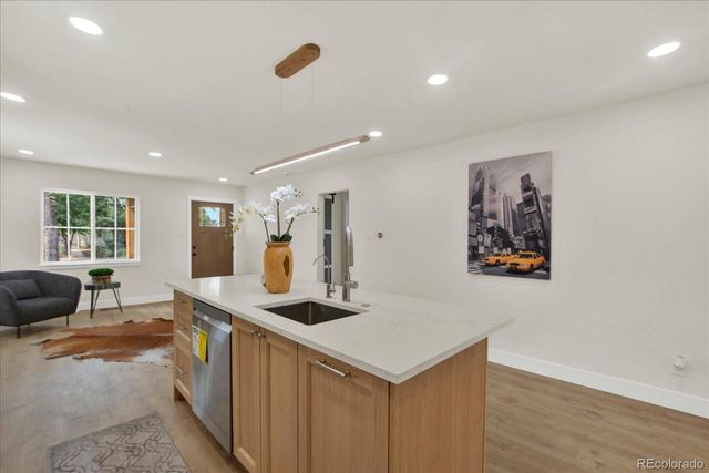 1840 S Saint Paul Street, Denver, CO 80210