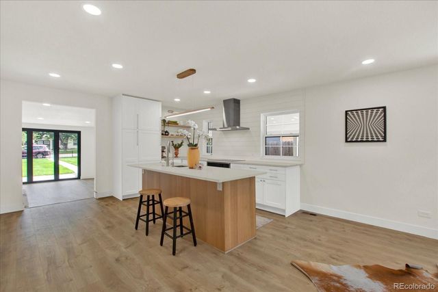 1840 S Saint Paul Street, Denver, CO 80210