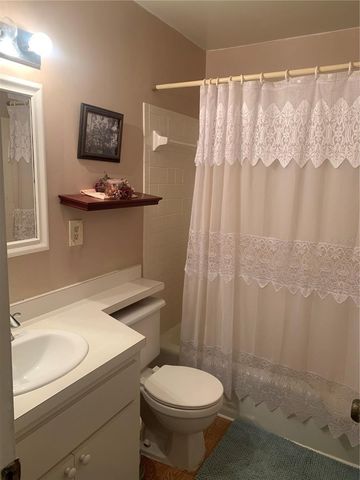 500 NEWELL HILL ROAD 104C, Leesburg, FL 34748