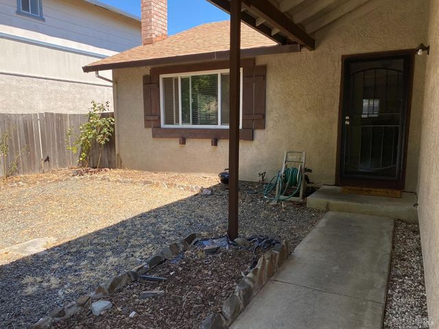 565 E Wigeon Way, Suisun City, CA 94585