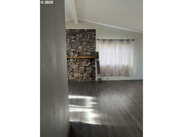 100 RIVER BEND Rd 118, Reedsport, OR 97467