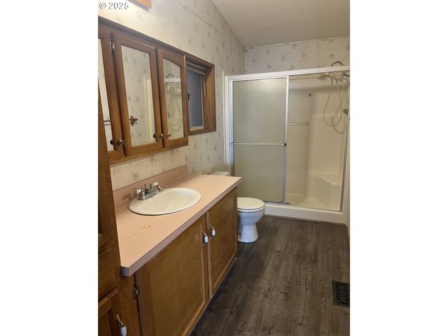 100 RIVER BEND Rd 118, Reedsport, OR 97467