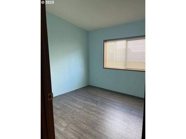 100 RIVER BEND Rd 118, Reedsport, OR 97467