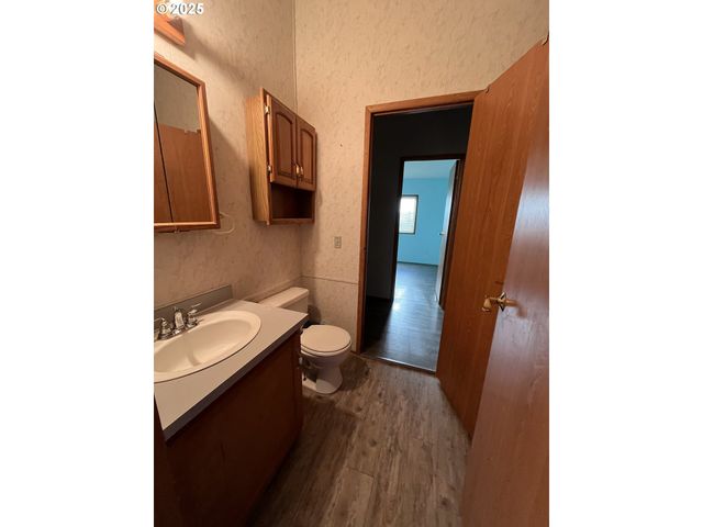 100 RIVER BEND Rd 118, Reedsport, OR 97467