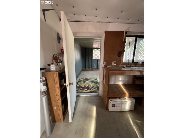 100 RIVER BEND Rd 118, Reedsport, OR 97467