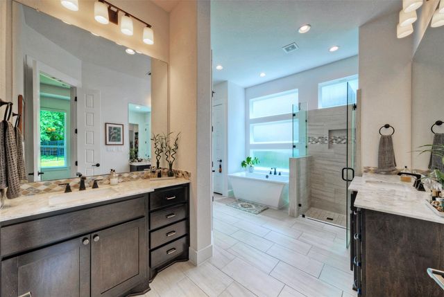 2413 Berkleys Brook DR 63, Austin, TX 78738