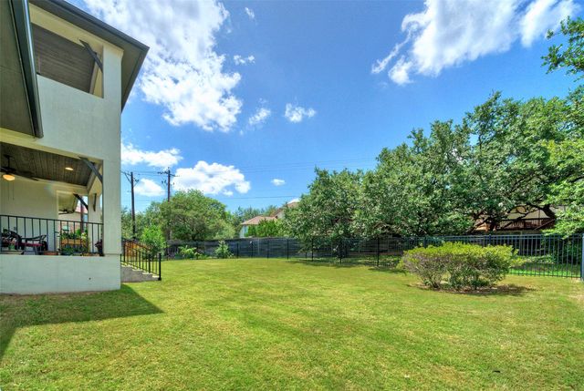 2413 Berkleys Brook DR 63, Austin, TX 78738