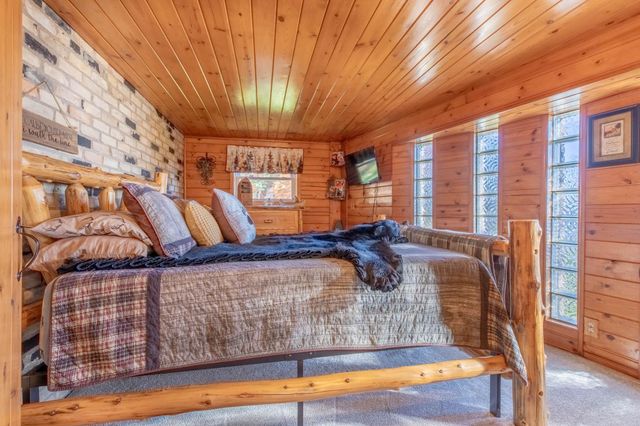 27686 Little Whitefish Road, Garrison, MN 56450