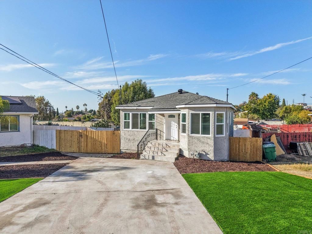 5412 Cervantes Avenue, San Diego, CA 92114