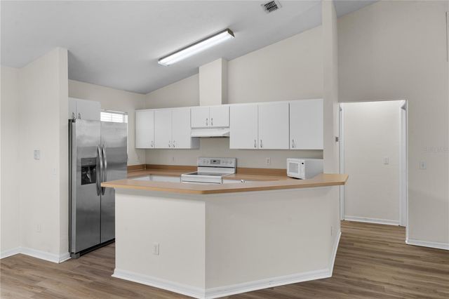 2077 SW 42ND LANE, Gainesville, FL 32608