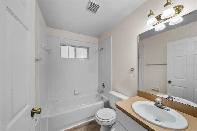 2077 SW 42ND LANE, Gainesville, FL 32608