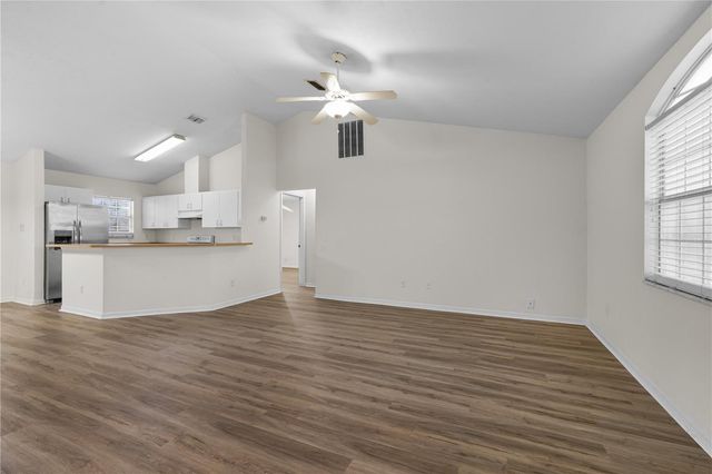 2077 SW 42ND LANE, Gainesville, FL 32608