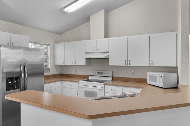 2077 SW 42ND LANE, Gainesville, FL 32608