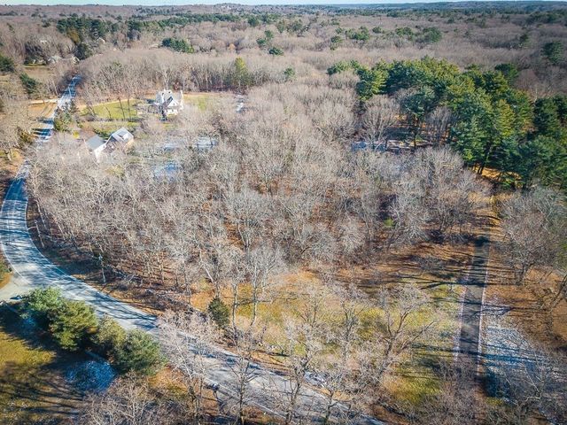 399 Bridge Street, Hamilton, MA 01982