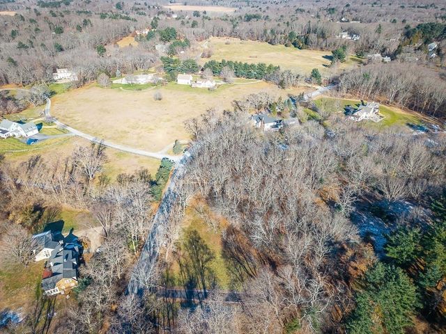 399 Bridge Street, Hamilton, MA 01982