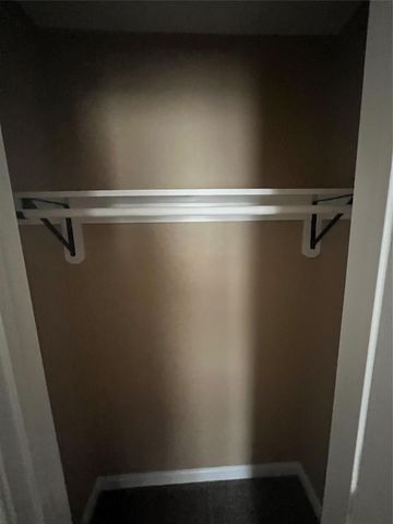 100 N 18th Avenue N, Texas City, TX 77590