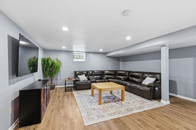 6965 Euclid Avenue, Madeira, OH 45243