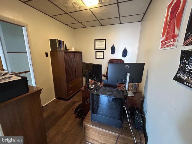 1635 S ROSEWOOD ST, Philadelphia, PA 19145