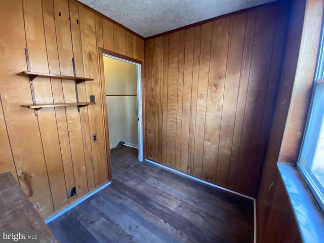 1635 S ROSEWOOD ST, Philadelphia, PA 19145