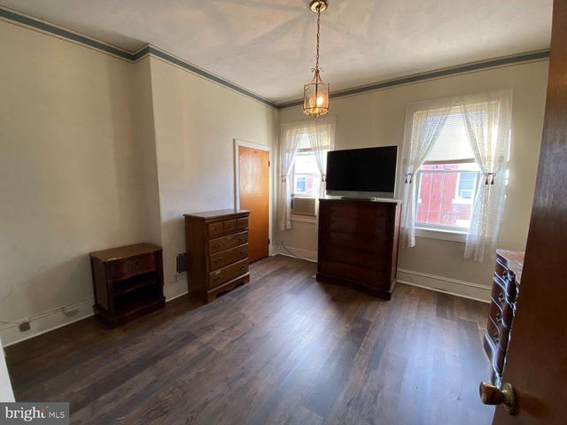 1635 S ROSEWOOD ST, Philadelphia, PA 19145