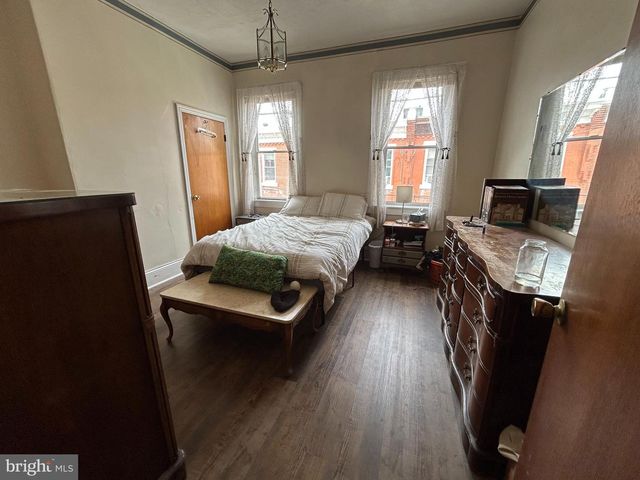 1635 S ROSEWOOD ST, Philadelphia, PA 19145