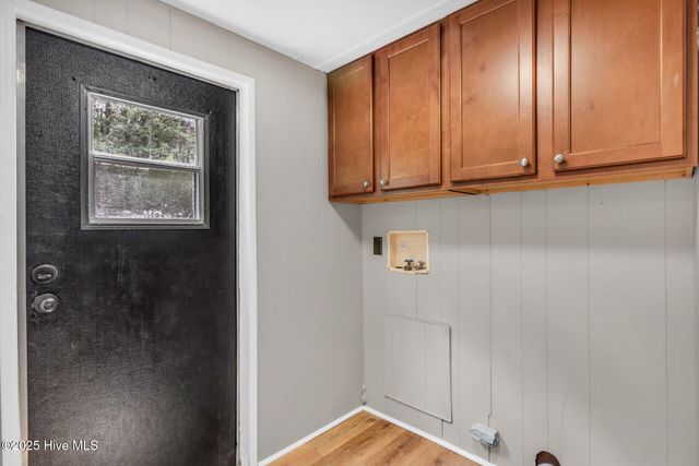 115 Grassy Meadow Drive, Richlands, NC 28574