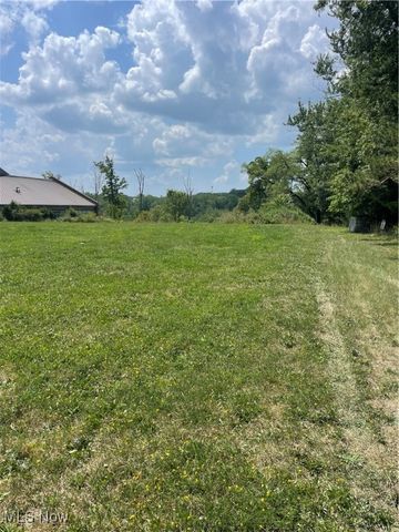 7344 Engle Road, Middleburg Heights, OH 44130