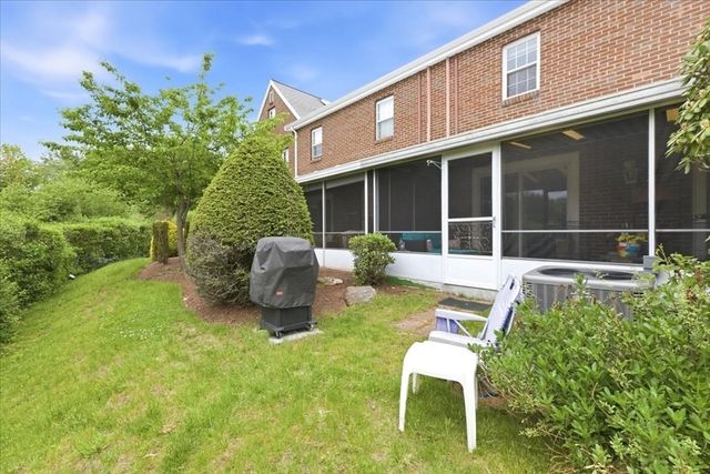 6 Jennifer Lane 6, Stoughton, MA 02072